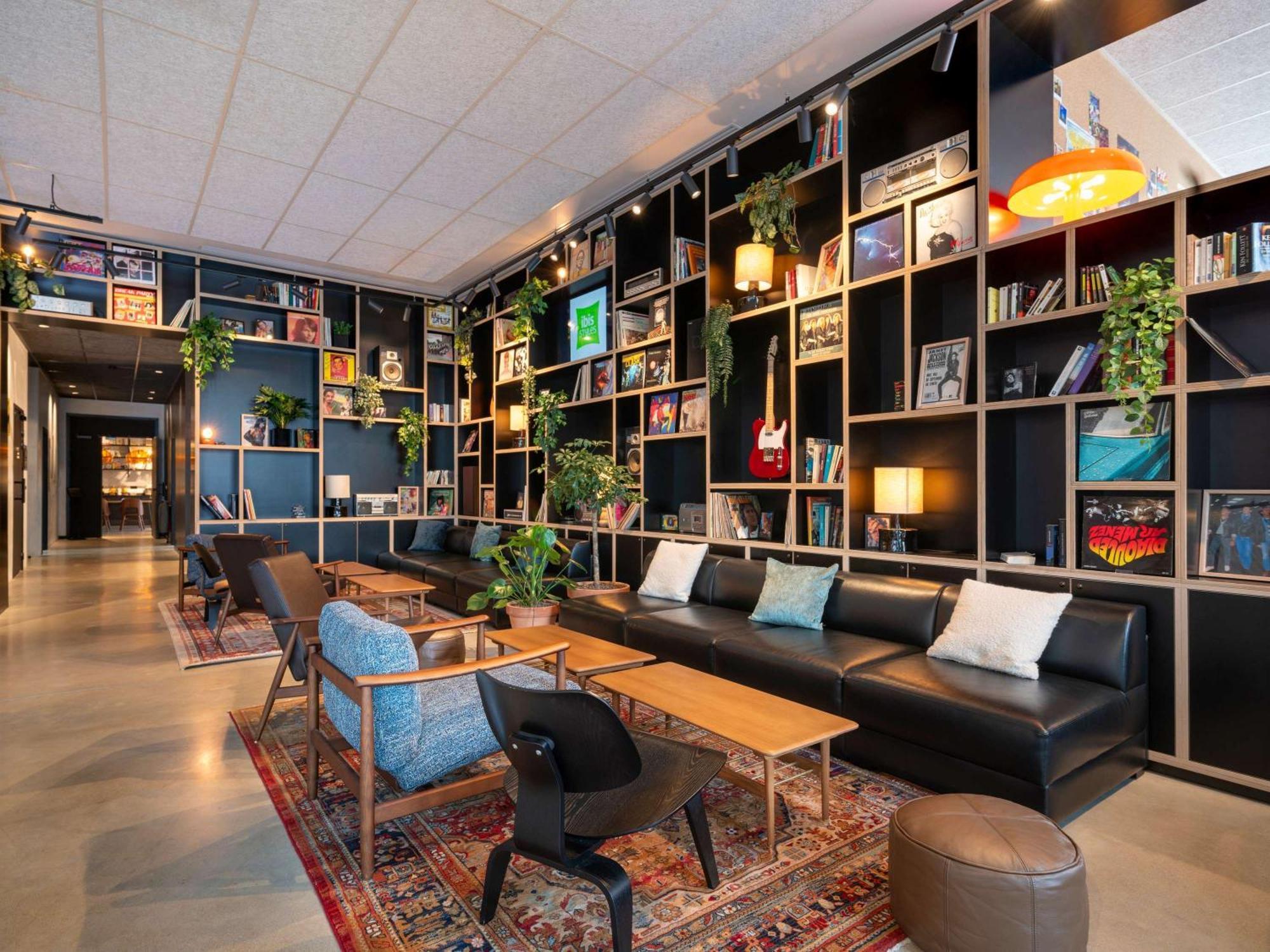 Ibis Styles Paris Villejuif Exteriör bild
