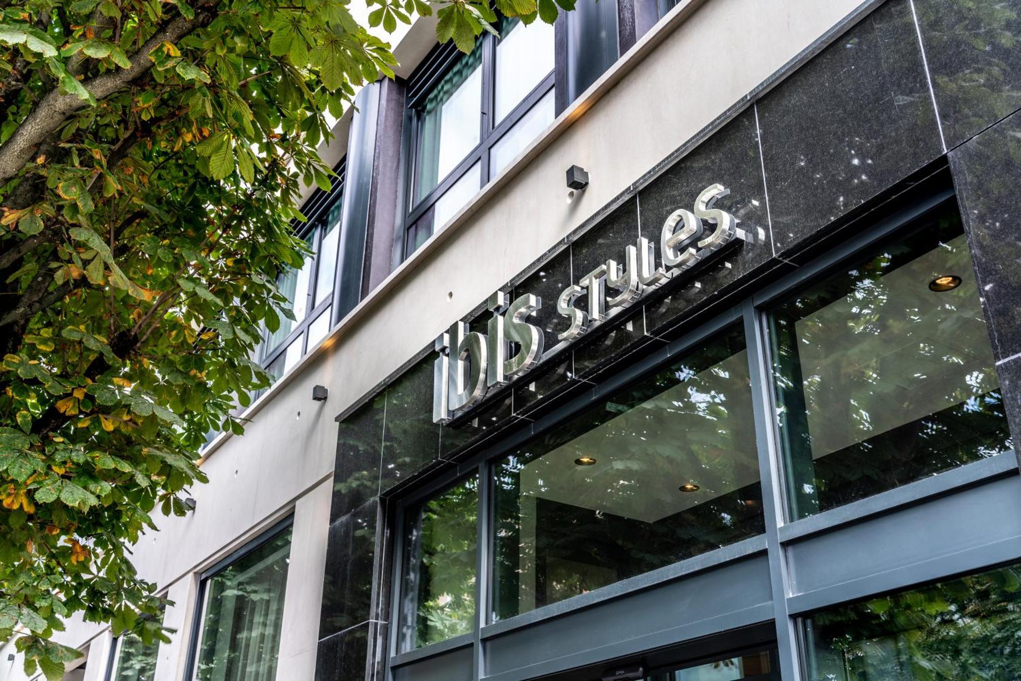 Ibis Styles Paris Villejuif Exteriör bild
